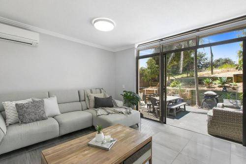 Photo of Livingroom in The Entrance North
