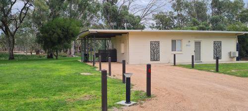 Photo of Others in Paringa