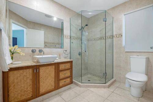 Photo of Bathroom in Tugun