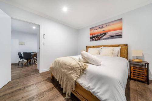 Photo of Bedroom in West Beach