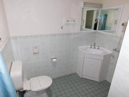 Photo of Bathroom in Oberon