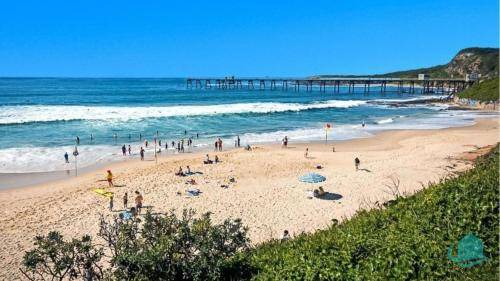 Photo of Others in Catherine Hill Bay