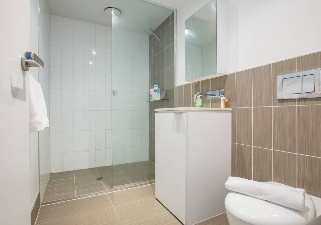 Photo of Bathroom in Southbank