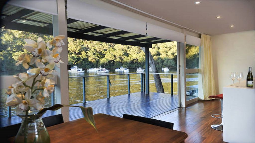 Photo of Livingroom in Berowra Waters