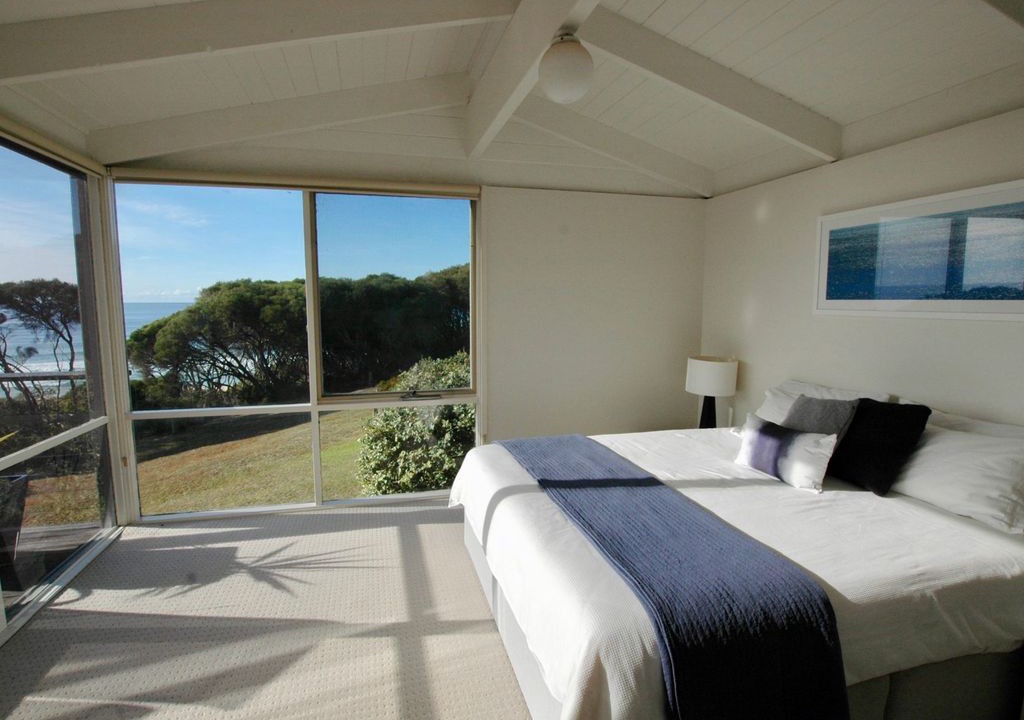 Photo of Bedroom in Tura Beach