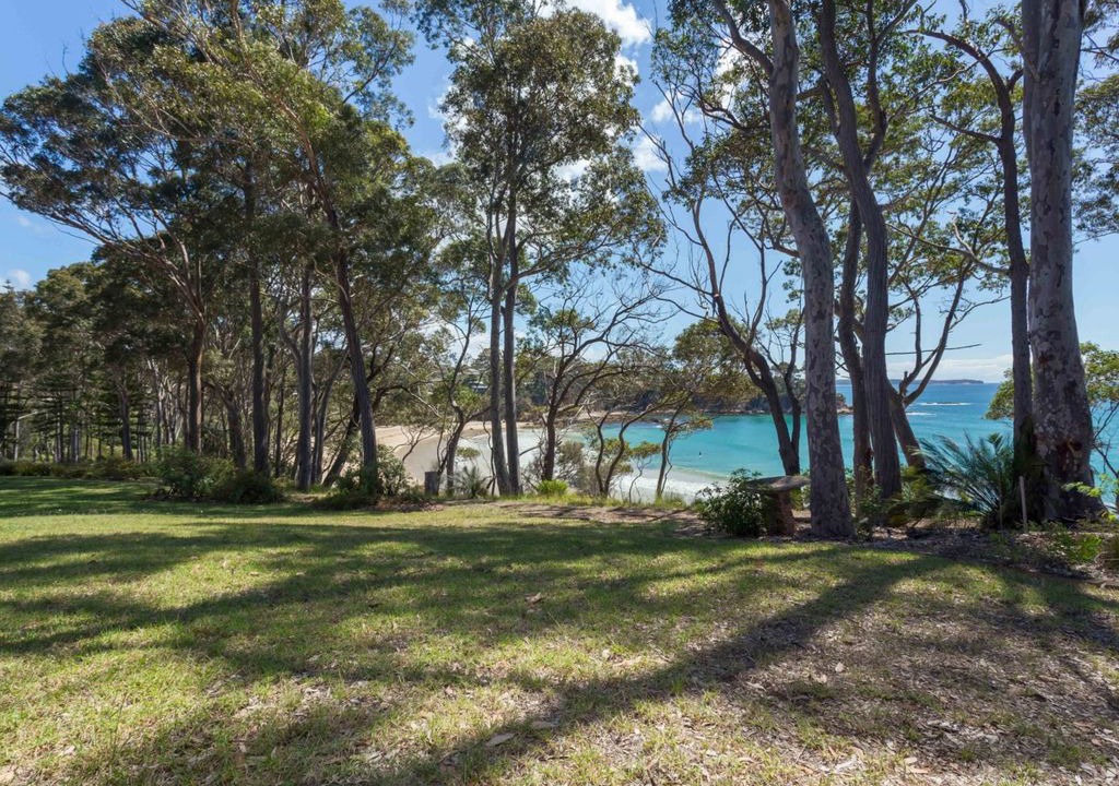 Photo of Buildings in Denhams Beach