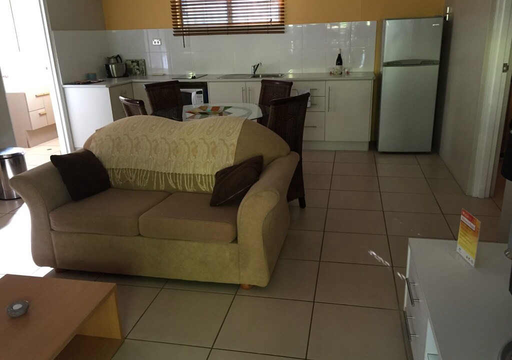 Photo of Livingroom in Picnic Bay