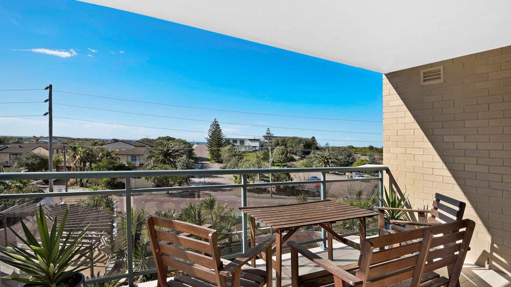 Photo of Patio Balcony in The Entrance North