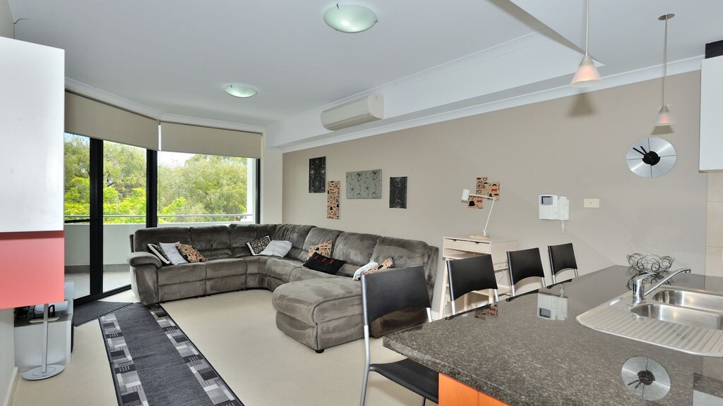 Photo of Livingroom in Rockingham
