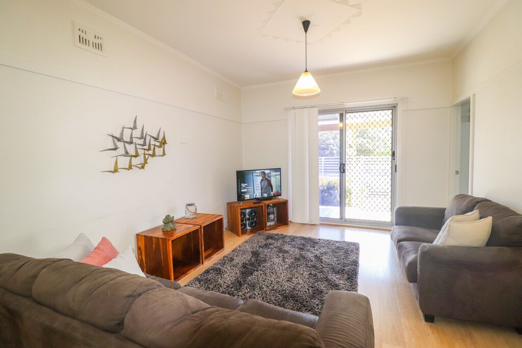 Photo of Livingroom in Belmont