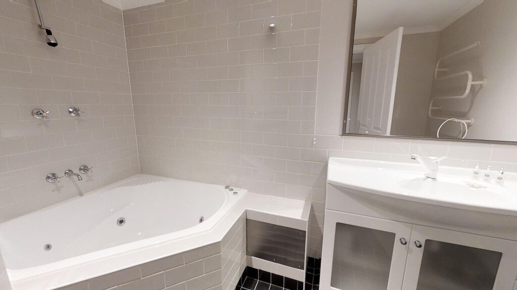 Photo of Bathroom in Perisher Valley