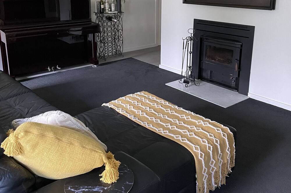 Photo of Bedroom in Langwarrin South