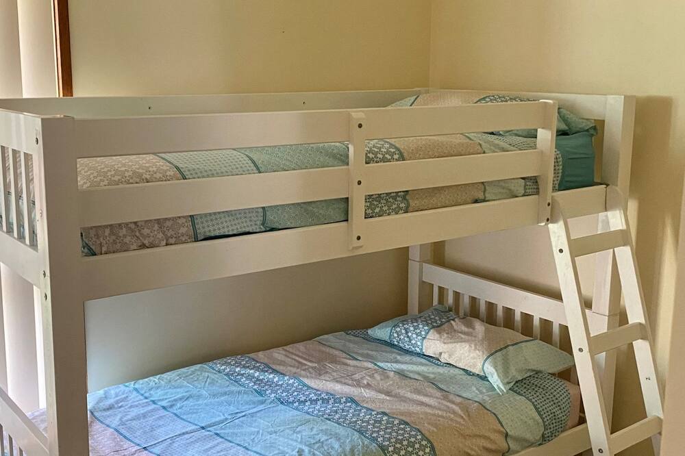Photo of Bedroom in Tomakin