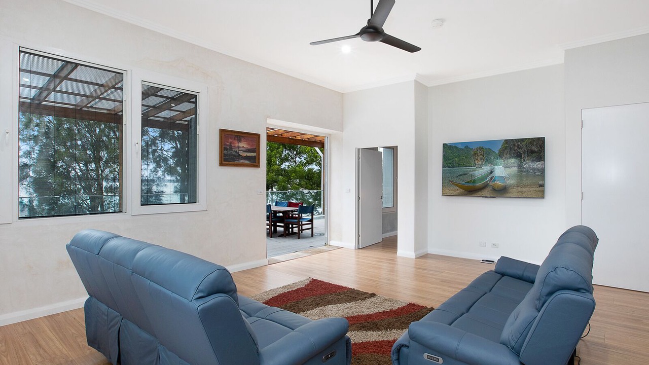 Photo of Livingroom in Mannering Park