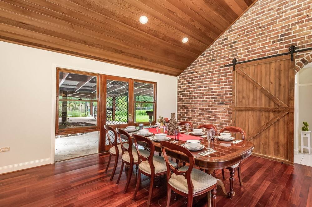 Photo of Kitchen in Durren Durren