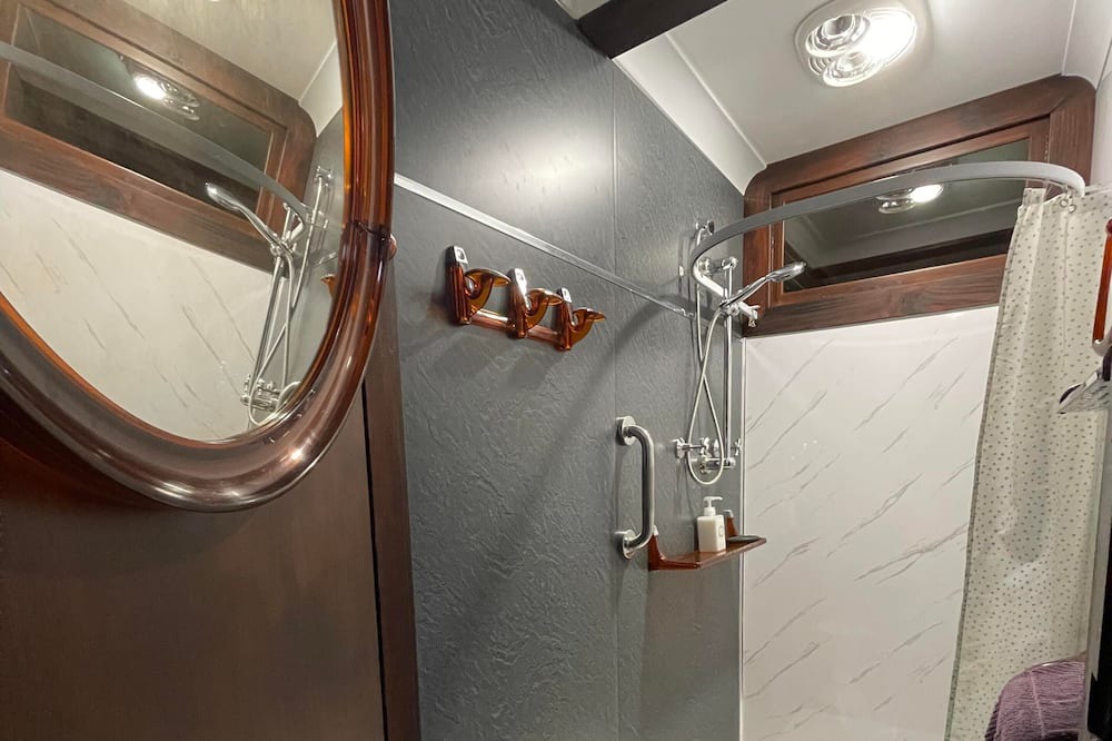Photo of Bathroom in Kearsley