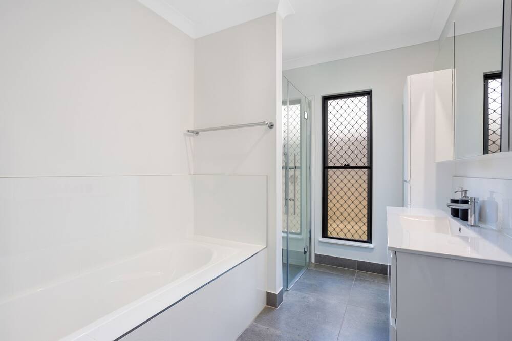 Photo of Bathroom in Trinity Beach