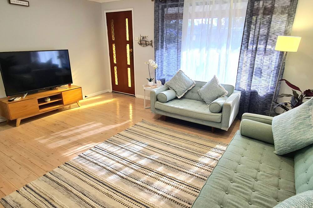 Photo of Livingroom in Budgewoi