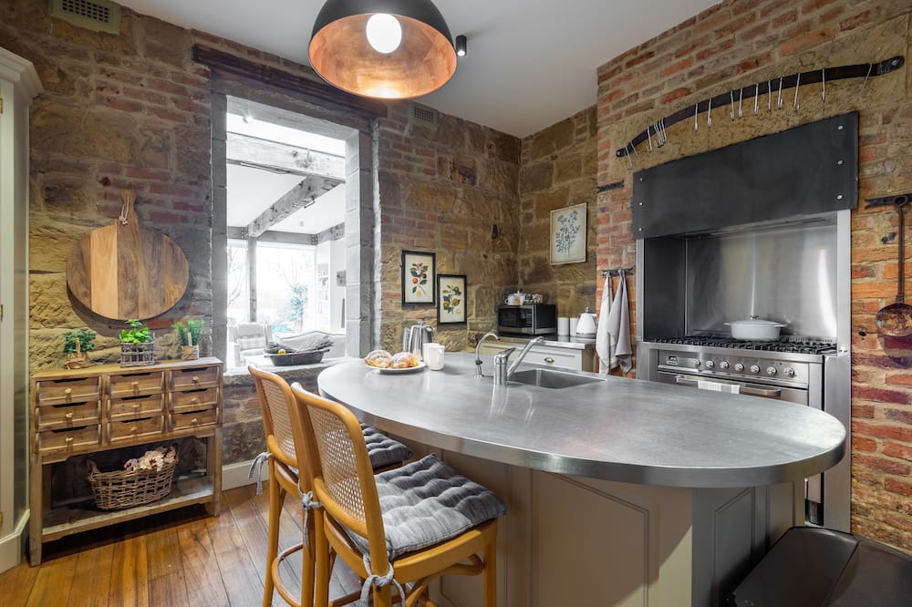 Photo of Kitchen in Battery Point