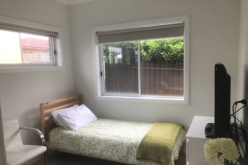 Photo of Bedroom in Warrawong