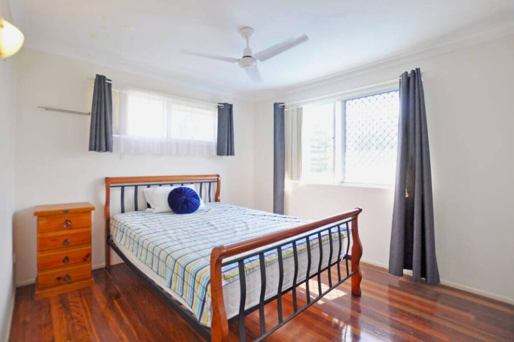 Photo of Bedroom in Springwood