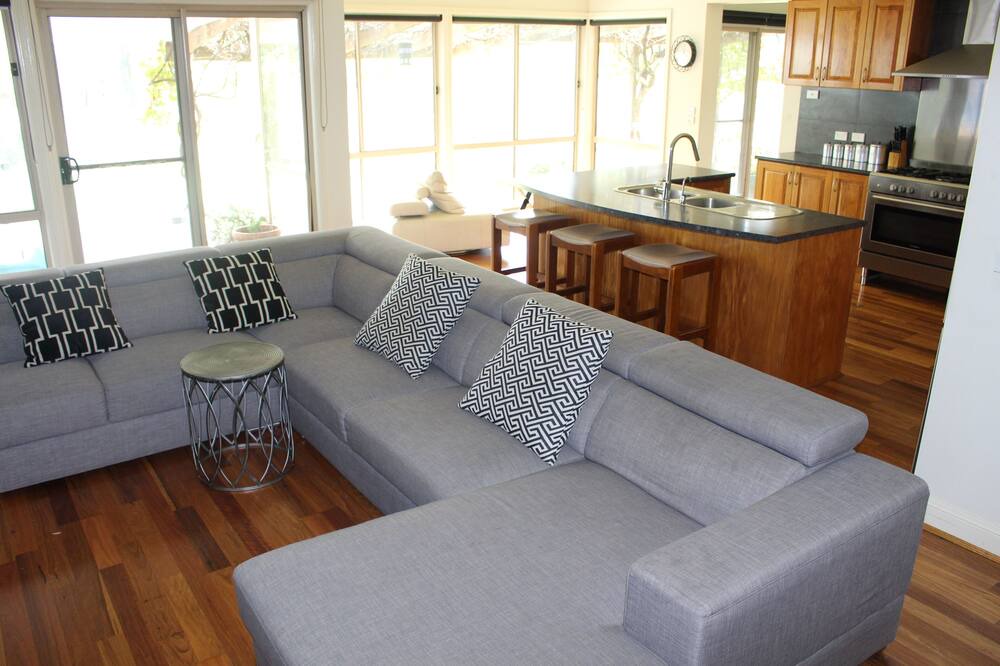 Photo of Livingroom in Quorrobolong