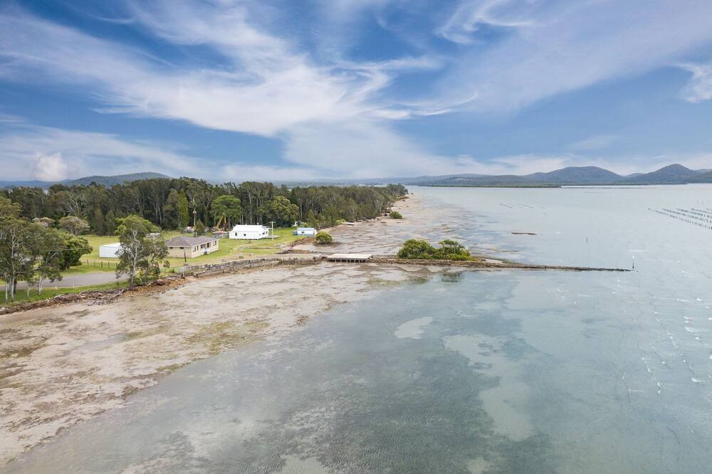 Photo of Others in Swan Bay