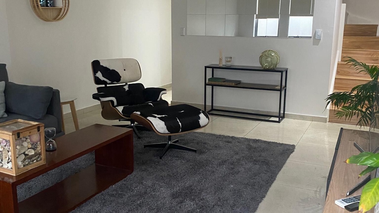 Photo of Livingroom in Caringbah