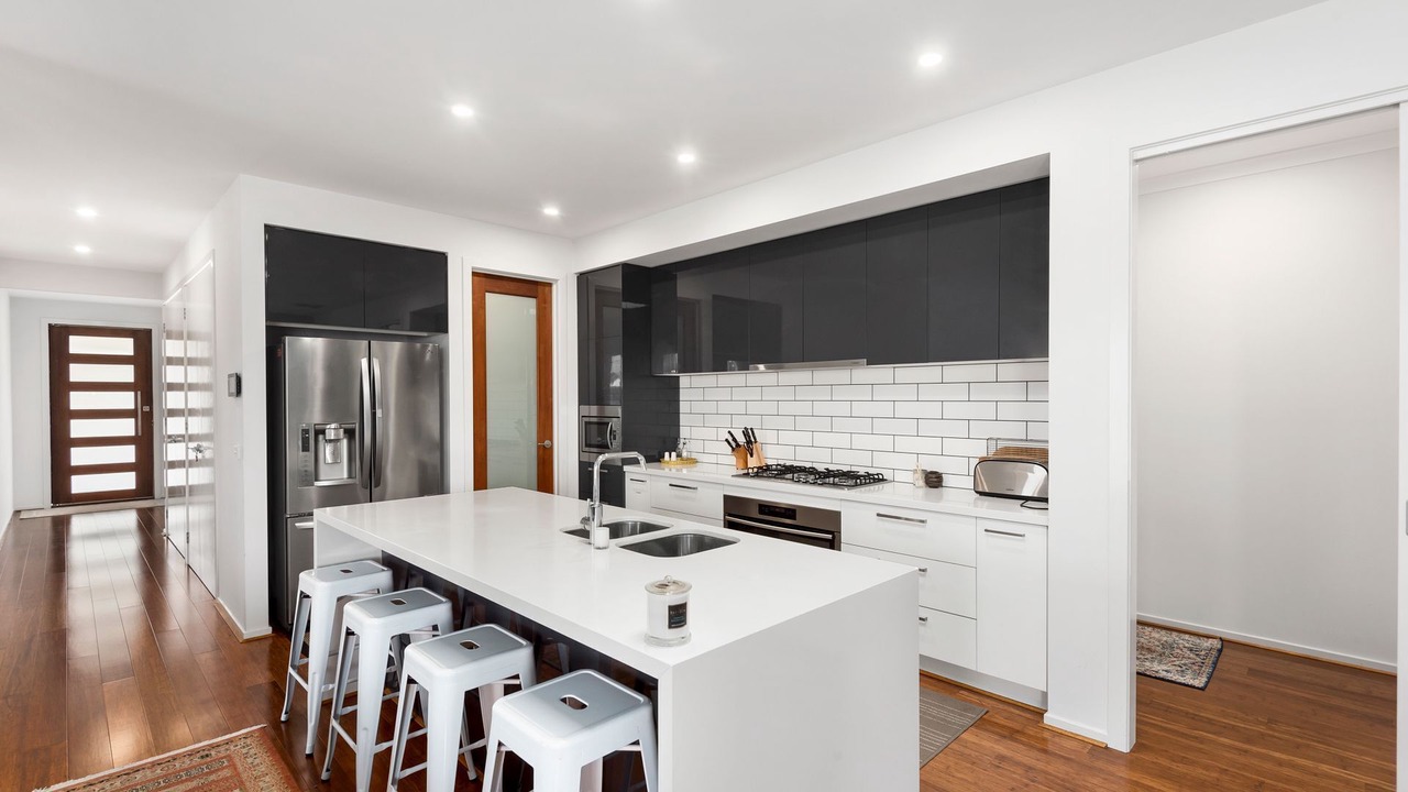 Photo of Kitchen in Indented Head