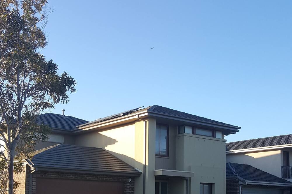 Photo of Outdoor in Werribee South