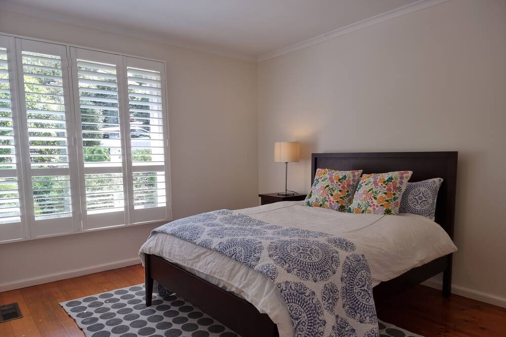 Photo of Bedroom in Montmorency