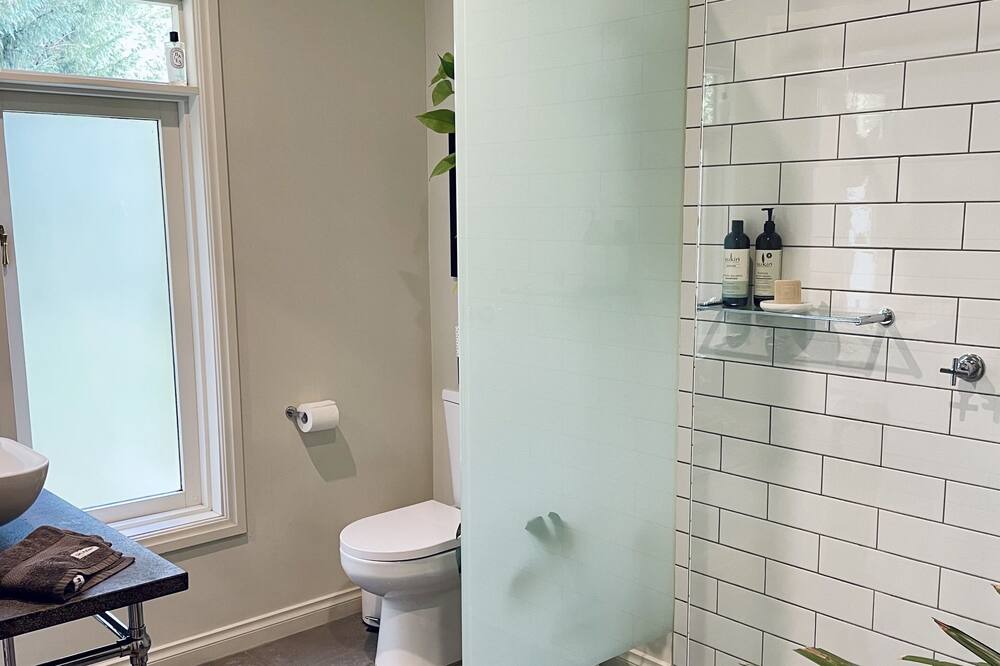 Photo of Bathroom in Badger Creek