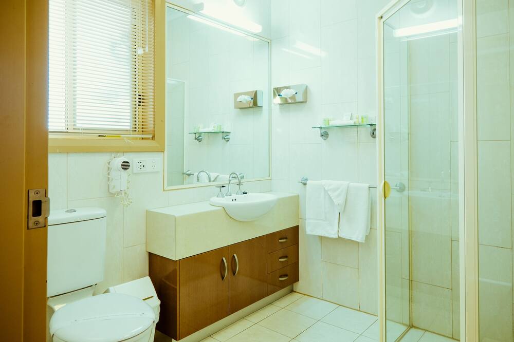 Photo of Bathroom in Narrabri