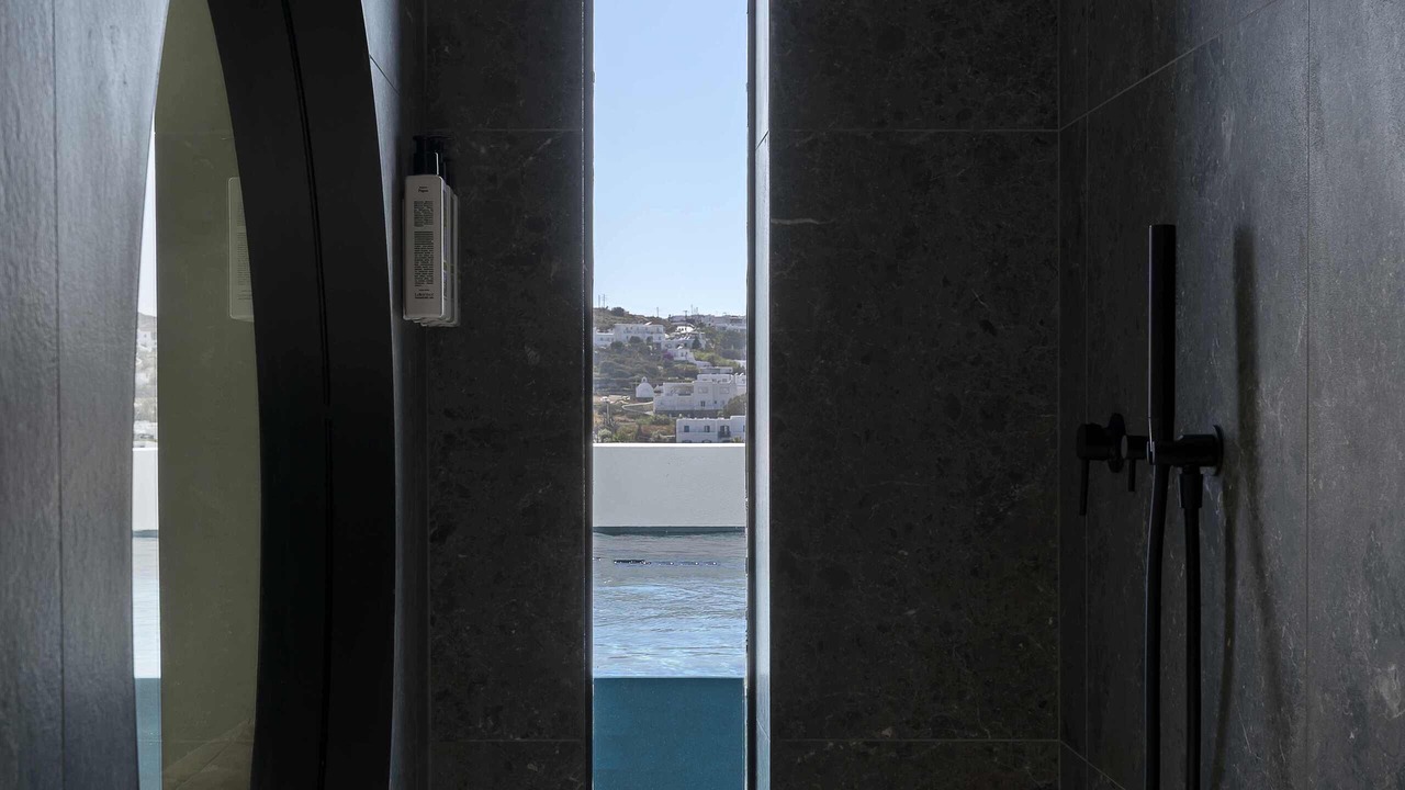 Photo of Bathroom in Ornos