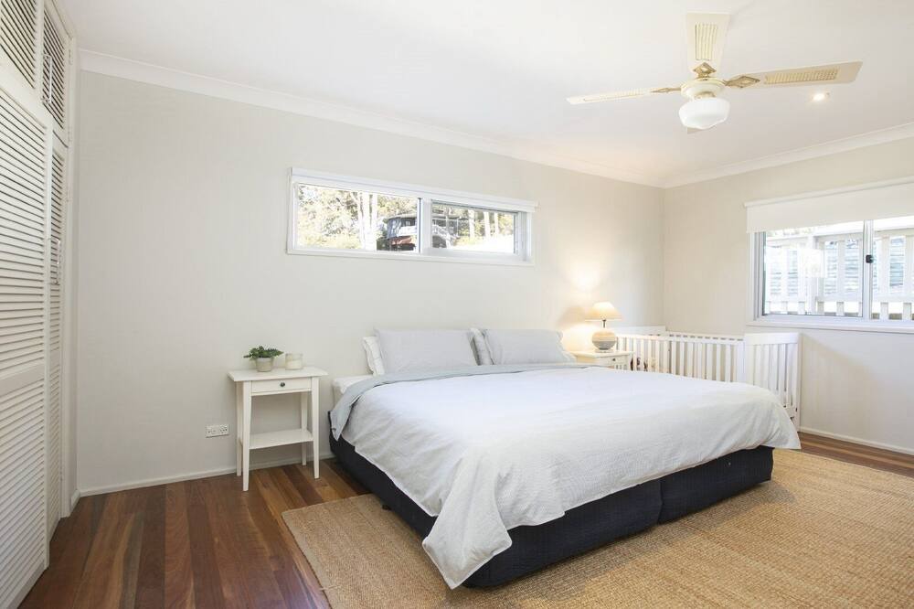 Photo of Bedroom in Hardys Bay