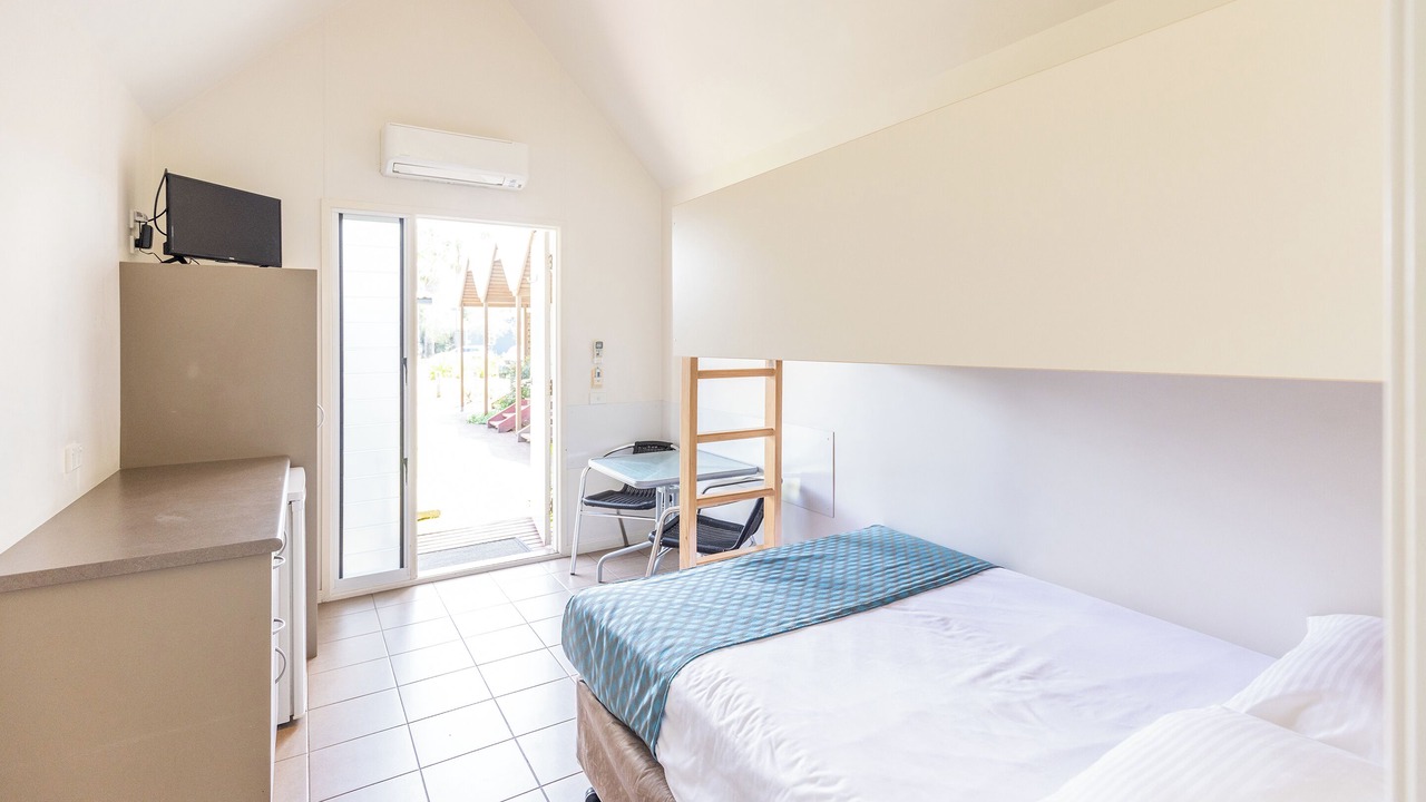 Photo of Bedroom in Batehaven