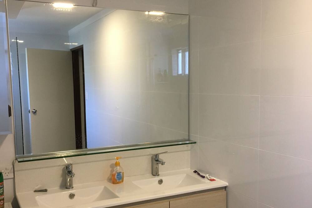 Photo of Bathroom in East Victoria Park