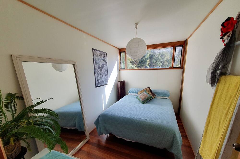 Photo of Bedroom in Bar Point