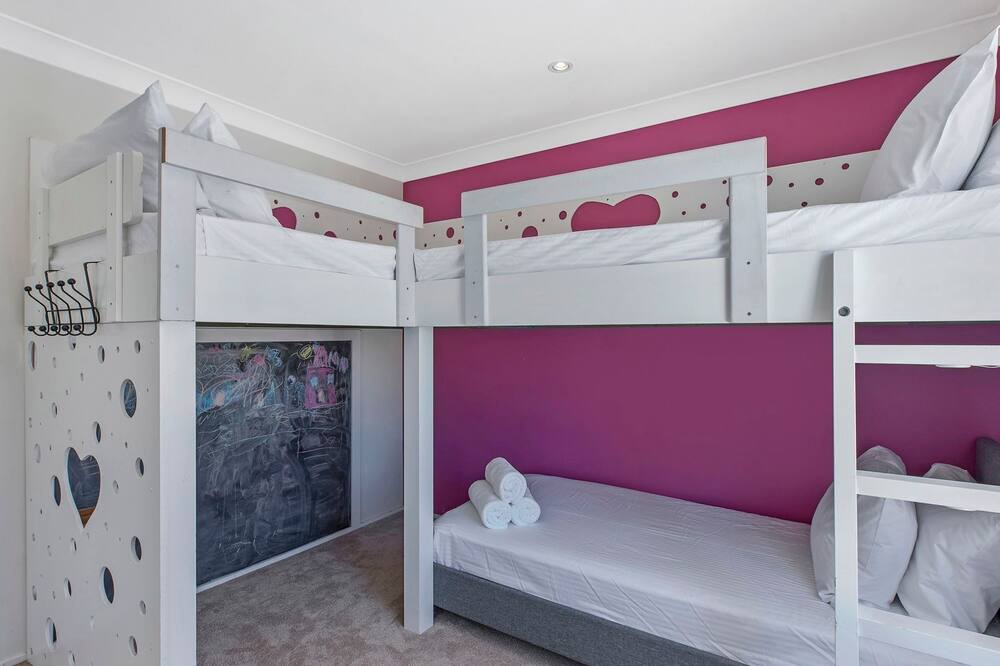 Photo of Bedroom in Noraville