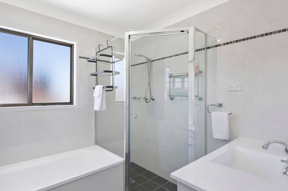 Photo of Bathroom in Noraville