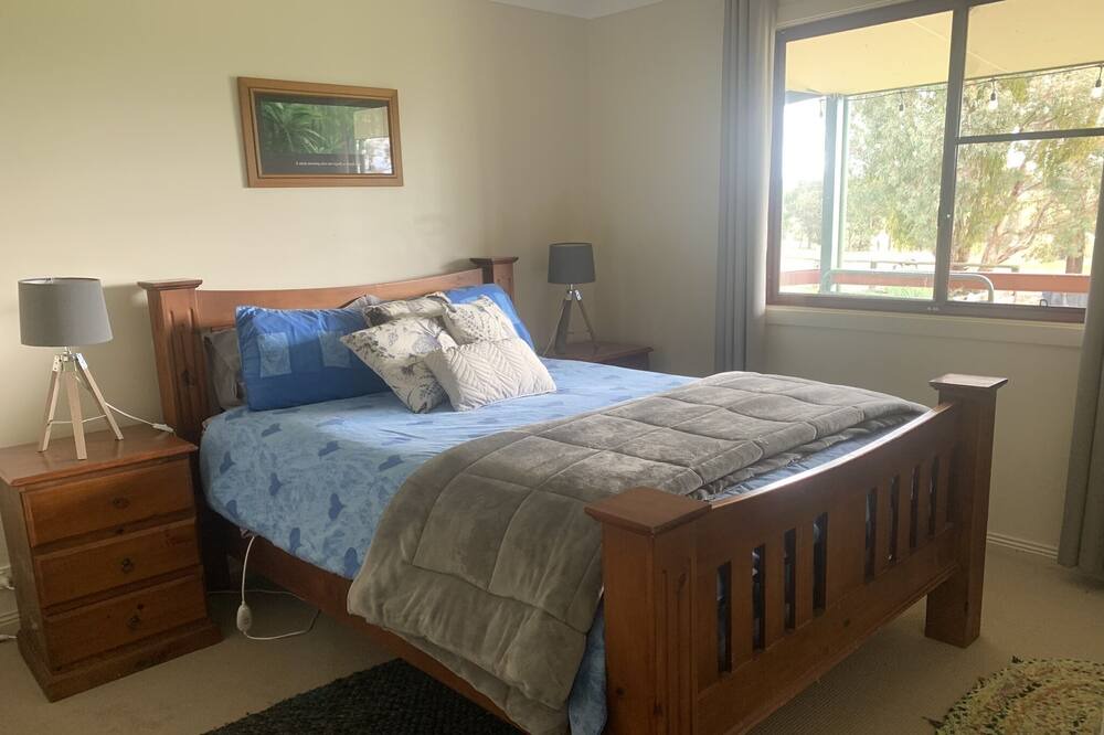 Photo of Bedroom in O'connell