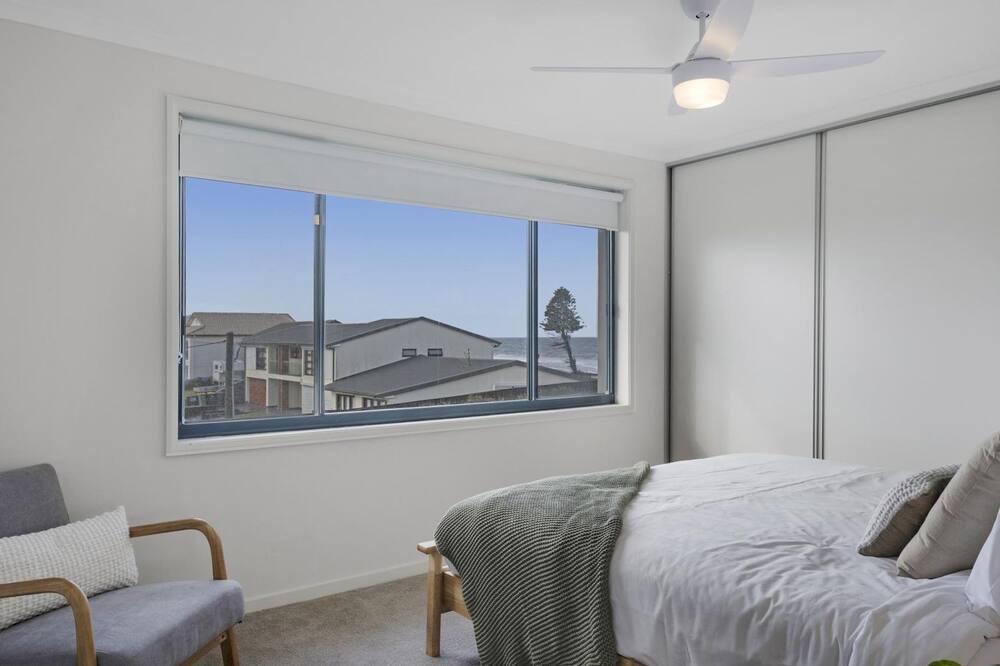 Photo of Bedroom in The Entrance North