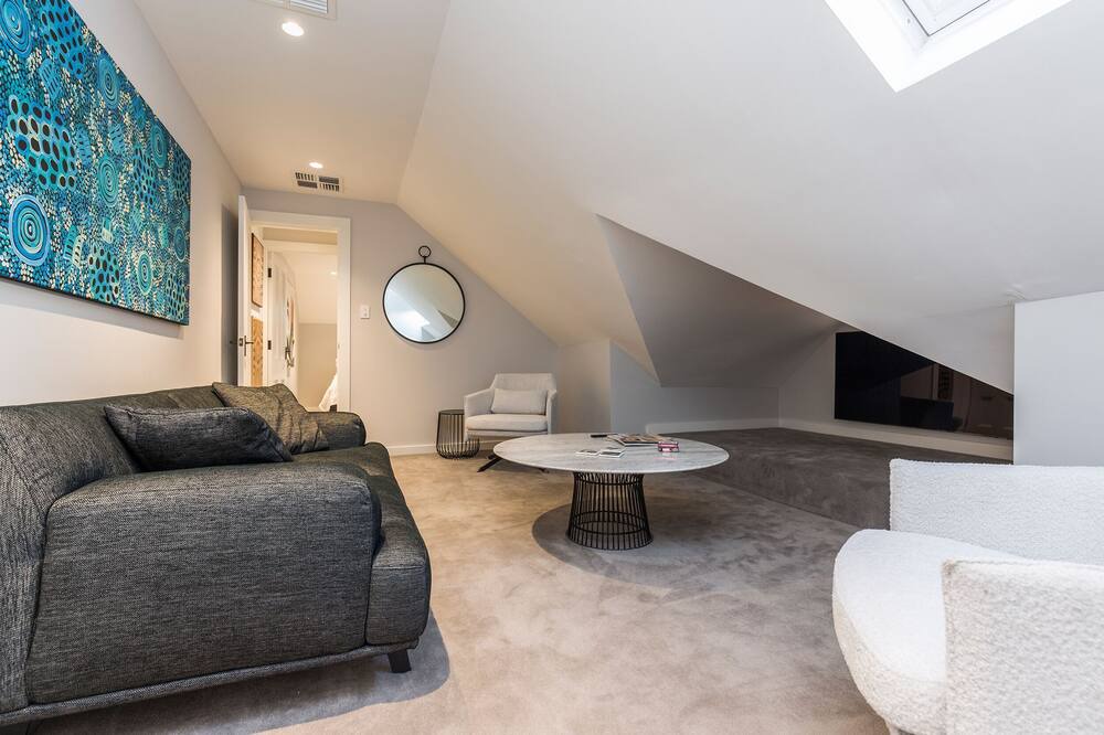 Photo of Livingroom in Darling Point