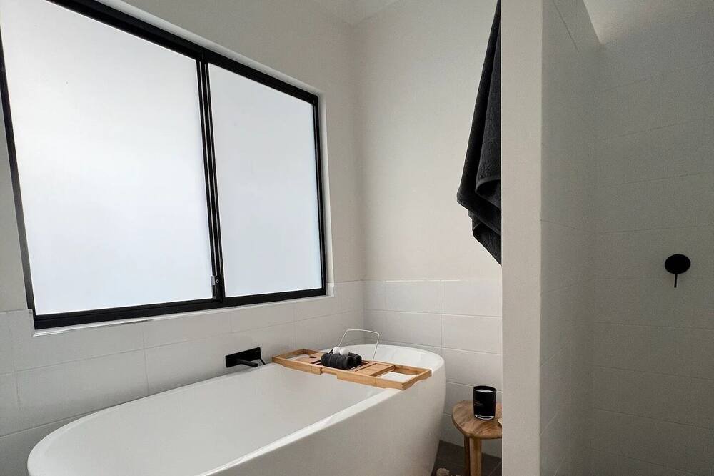 Photo of Bathroom in Cable Beach