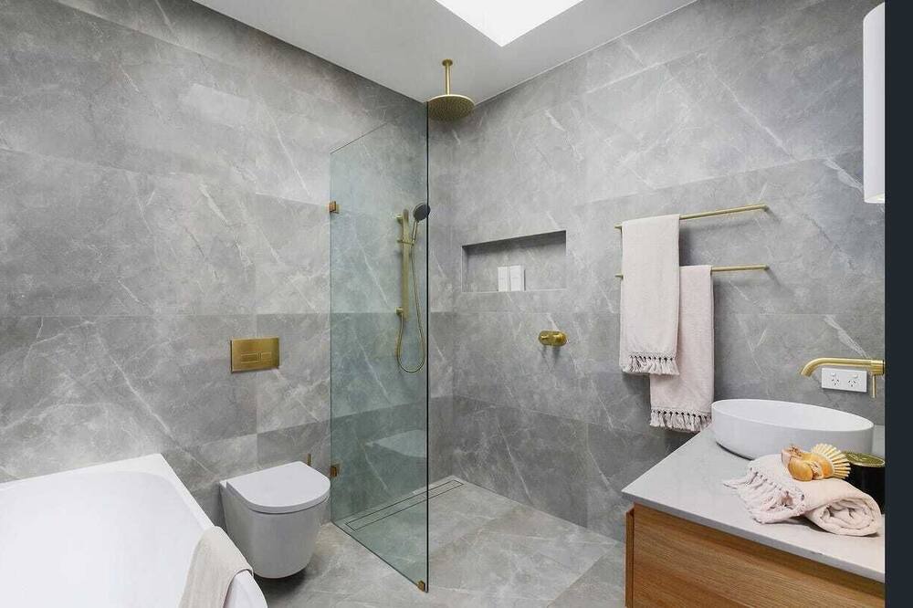 Photo of Bathroom in Bateau Bay