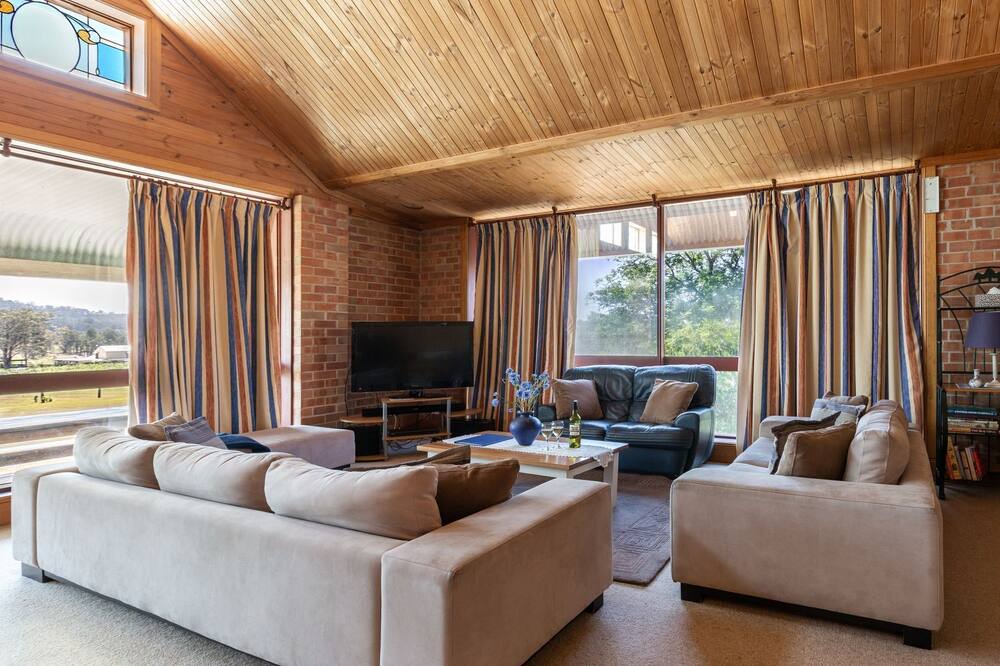 Photo of Livingroom in Lovedale