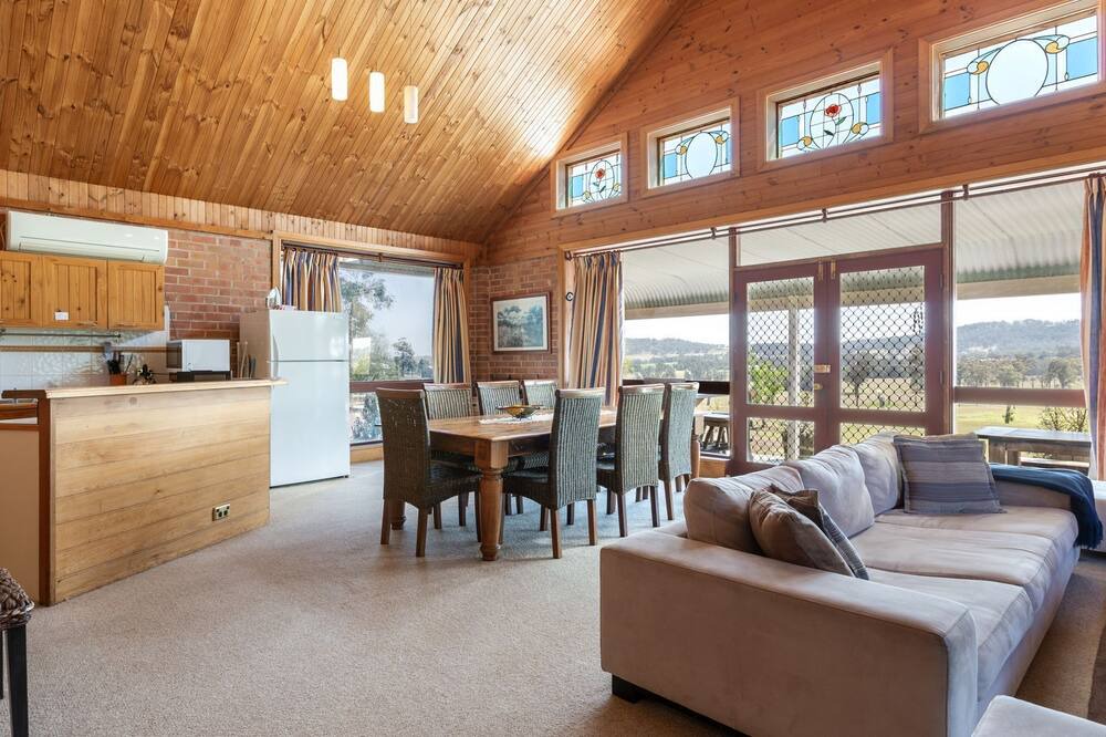 Photo of Livingroom in Lovedale