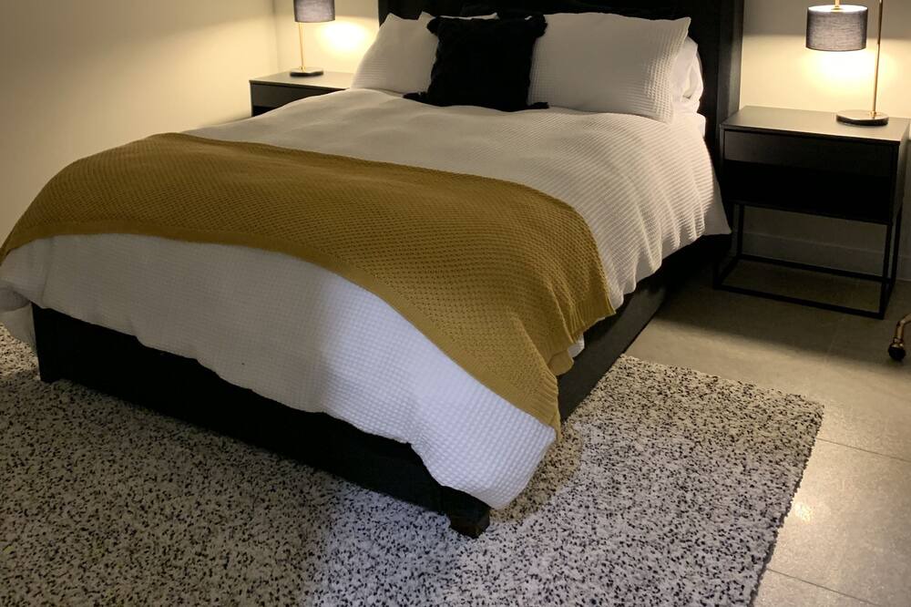 Photo of Bedroom in Kingswood
