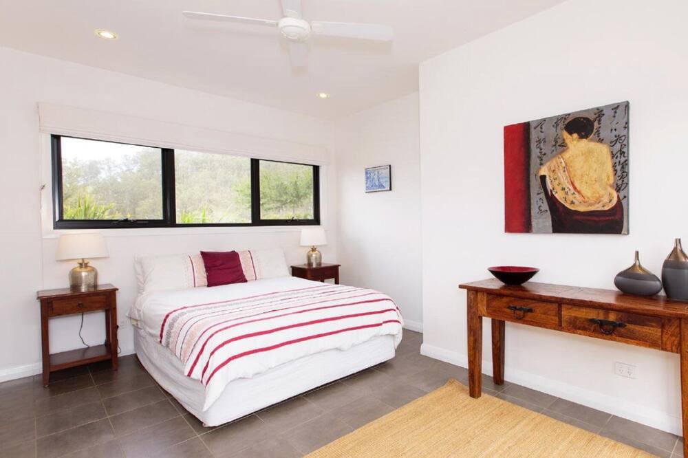 Photo of Bedroom in Gloucester