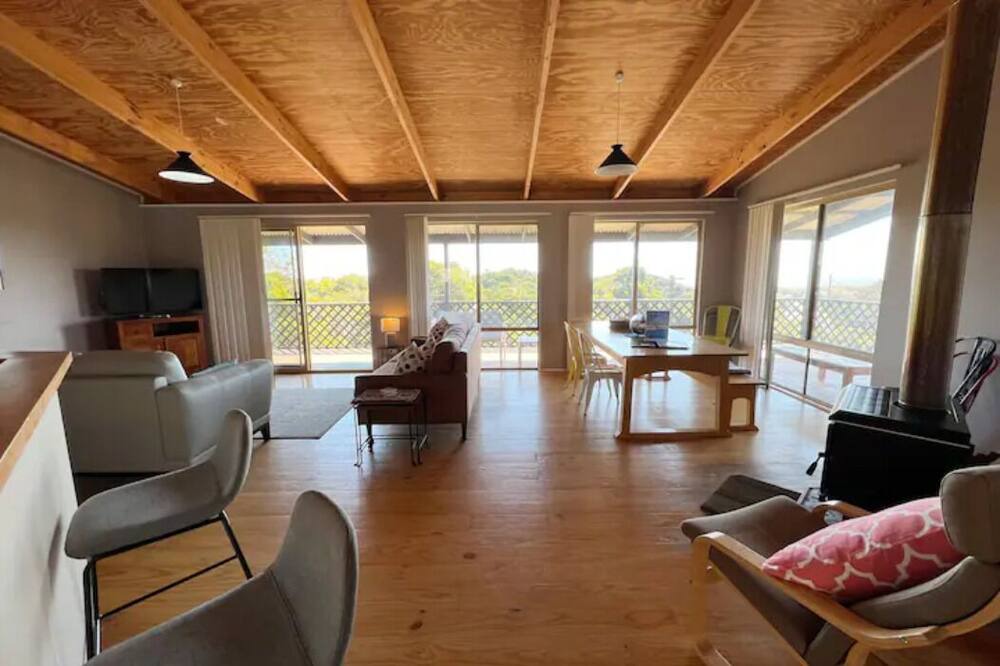 Photo of Livingroom in Preston Beach